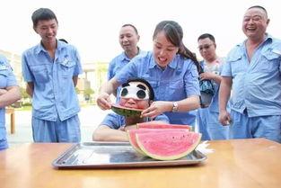 搞笑吃瓜群众日记,笑料百出,欢乐无限